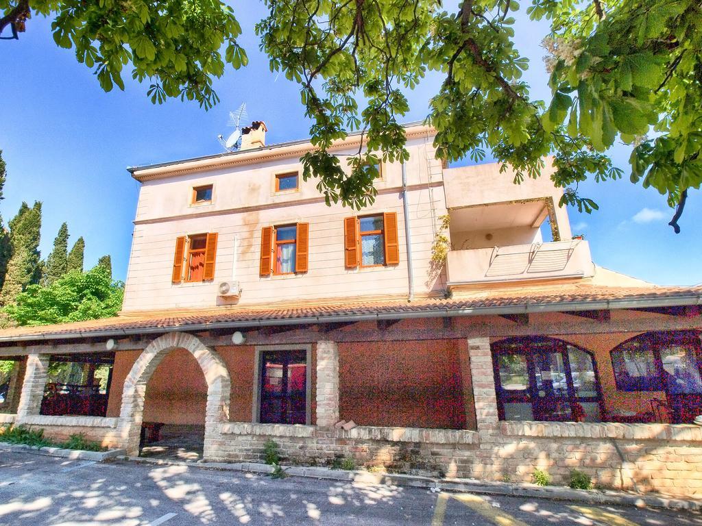 Apartments Fazanka 849 Fažana Екстериор снимка